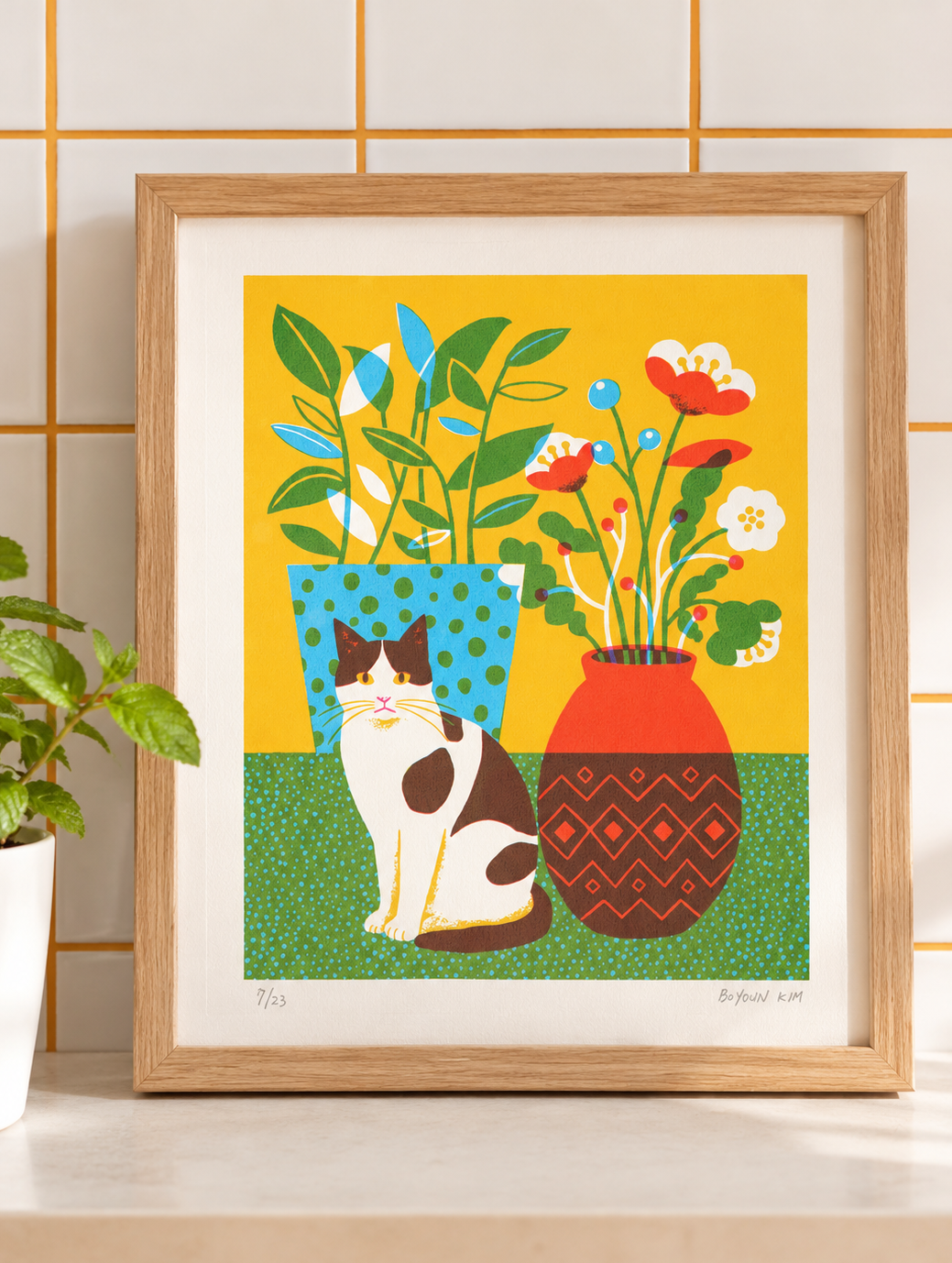 Cat and a Vase